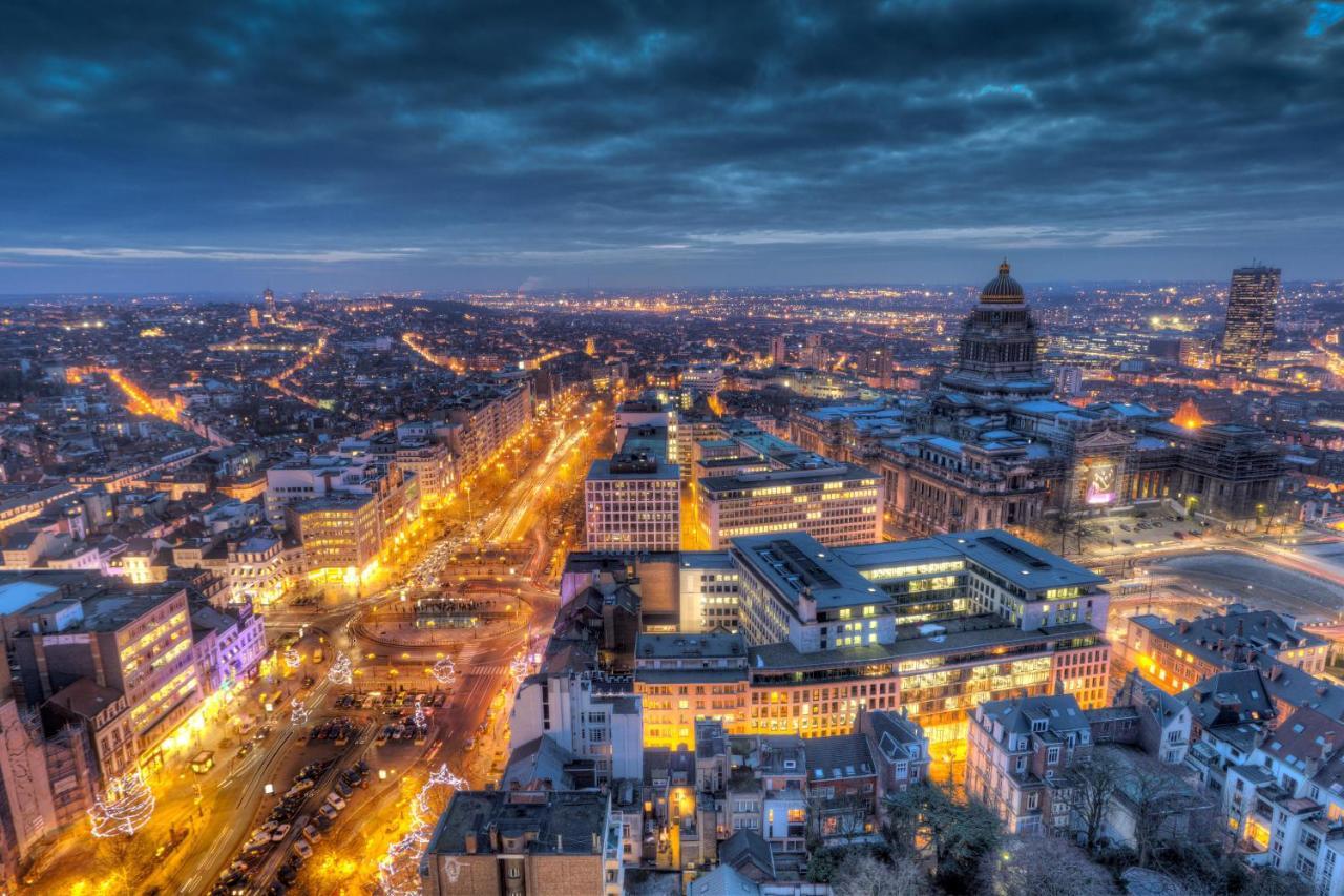 The Hotel Brussel Bagian luar foto